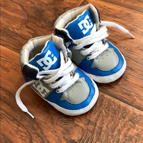 DC Other - 6/9mo DC soft shoes